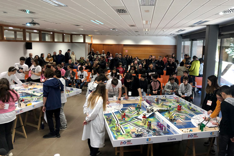 Participants de la First League Lego a IQS